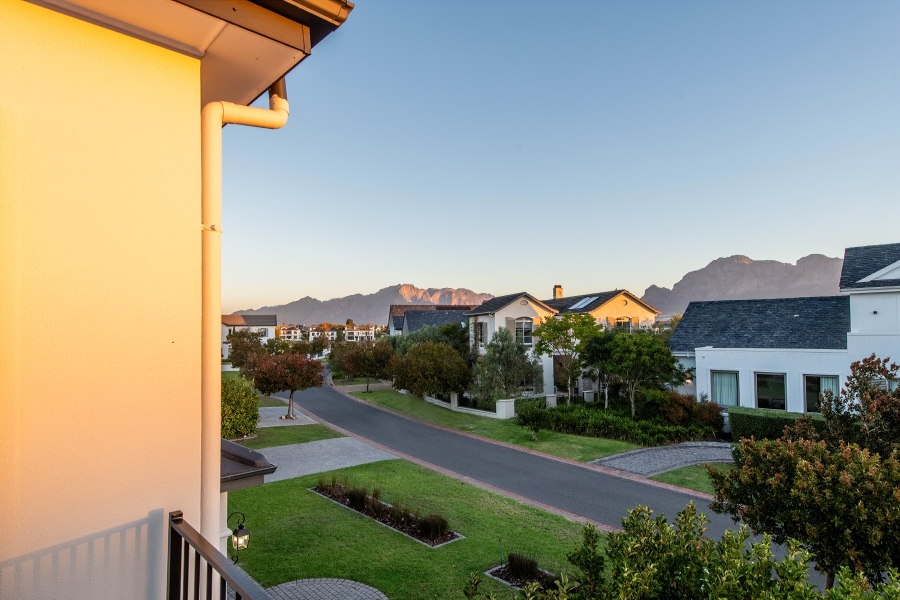 4 Bedroom Property for Sale in Val De Vie Estate Western Cape